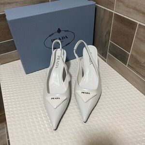 Prada heels ✨